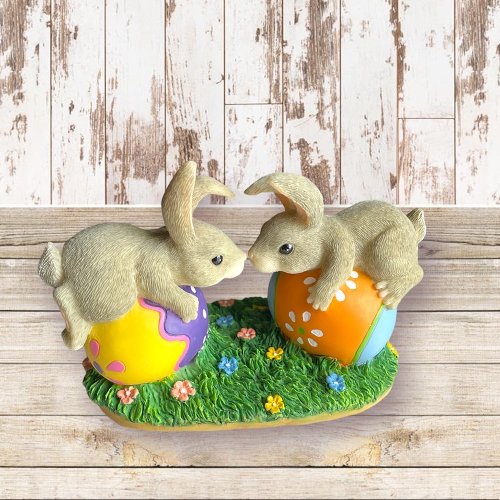 Charming tails collectible figurine - “Bunny Love”